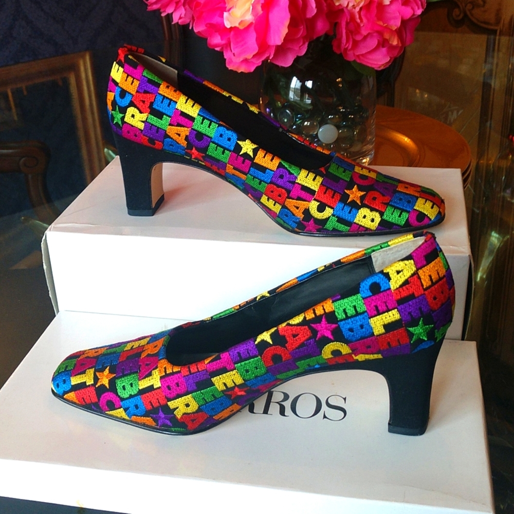 Caparros "Celebrate" pumps 6m